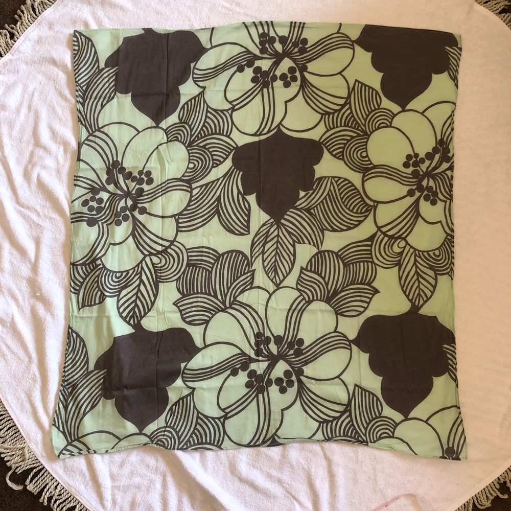 Cotton scarf
